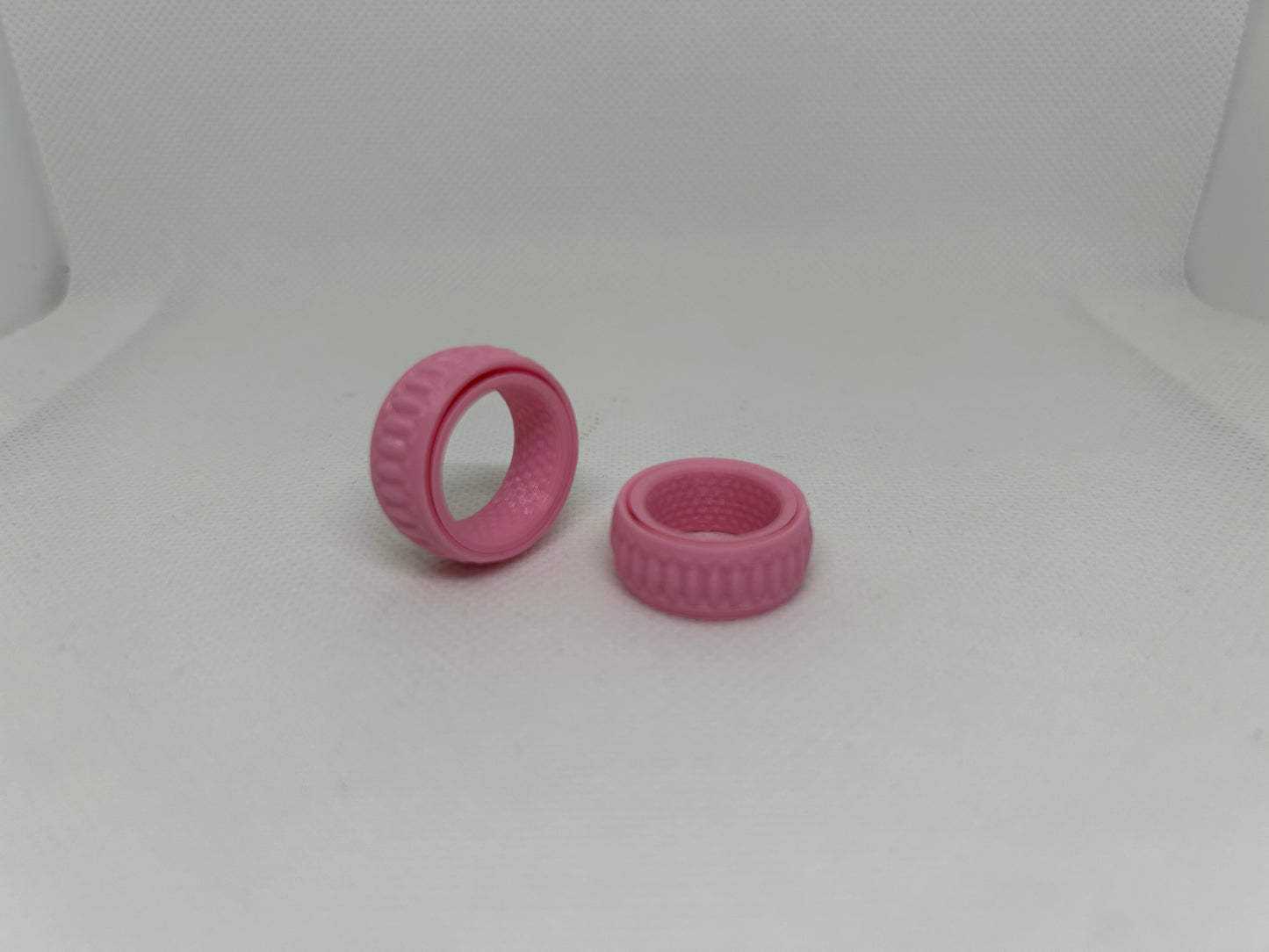 Fidget ring spinners