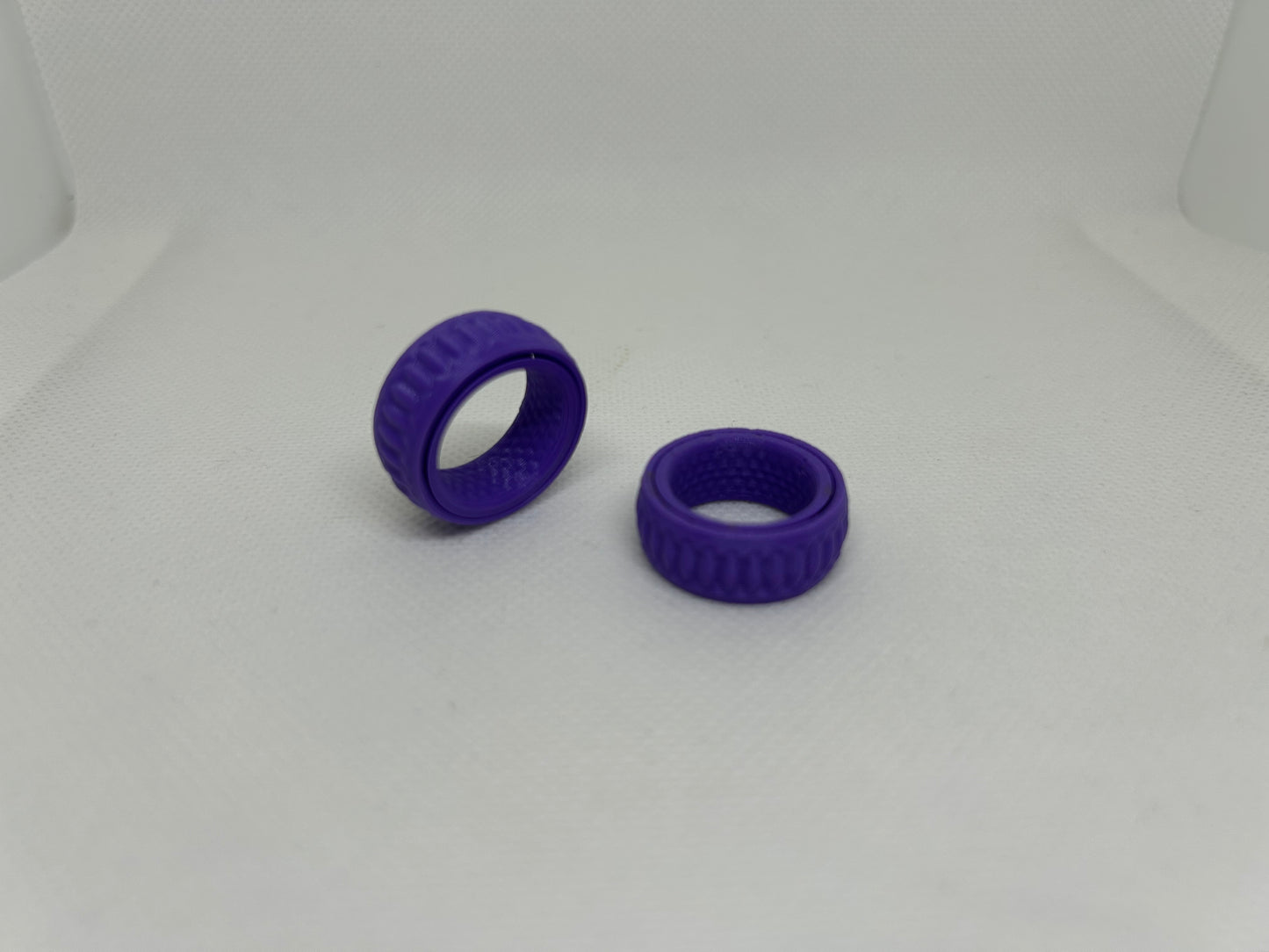 Fidget ring spinners